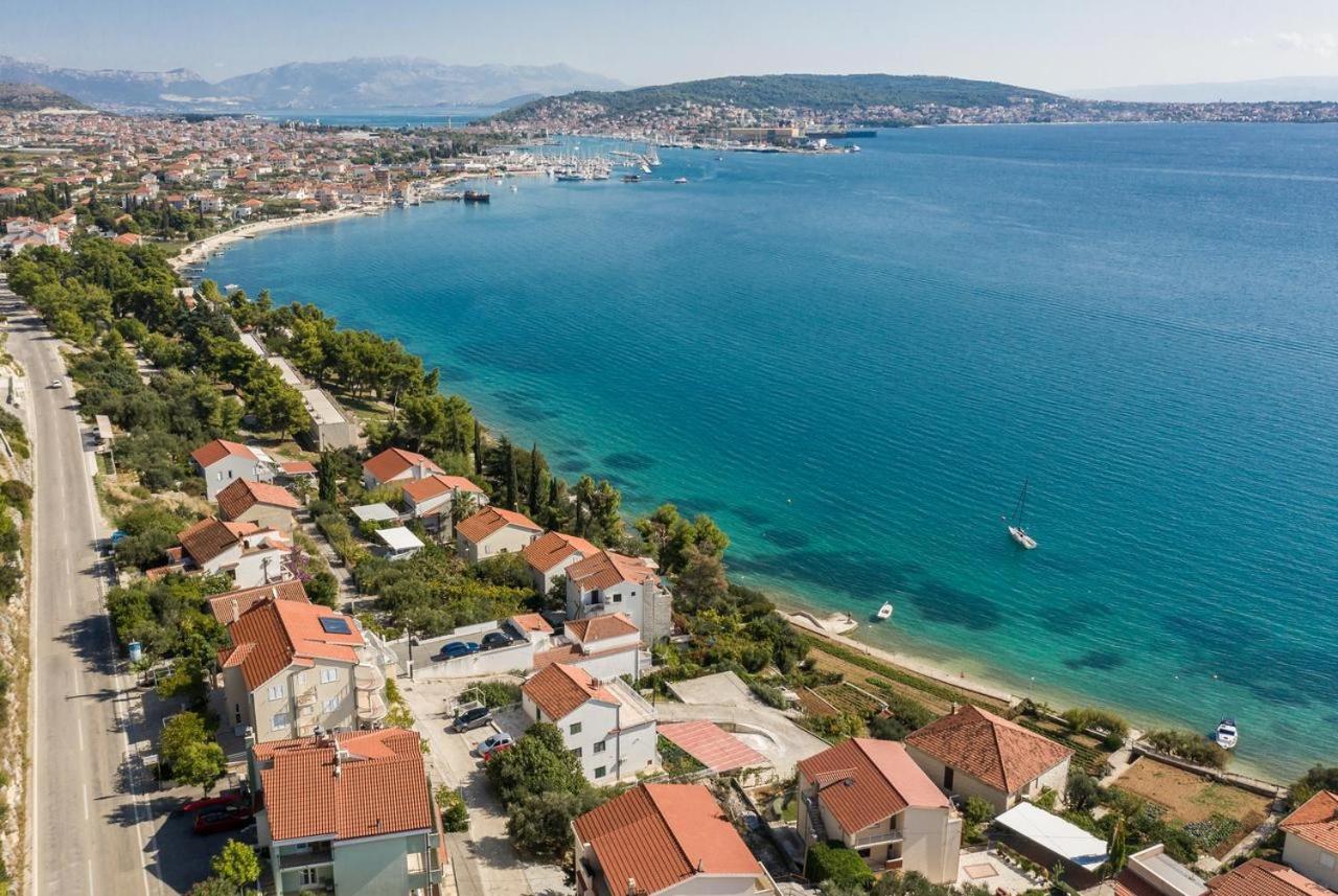Ferienwohnung Lambrisa Trogir Exterior foto