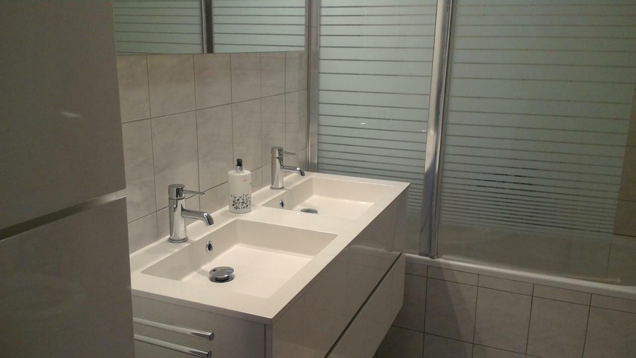 Ferienwohnung Lambrisa Trogir Exterior foto